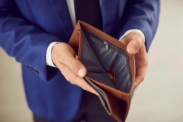 empty wallet